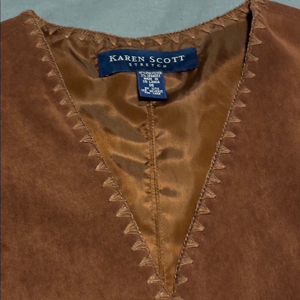 Karen Scott Stretch Brown Vest, Size 16 - Picture 4 of 8